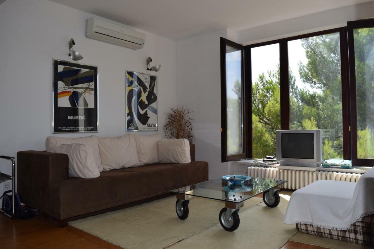 Apartments Polic 普利莫顿 外观 照片